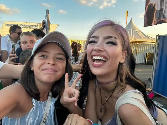 Pic with fans